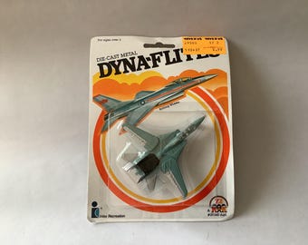 Modelo fundido em metal de aeronave militar Dyna-Flites