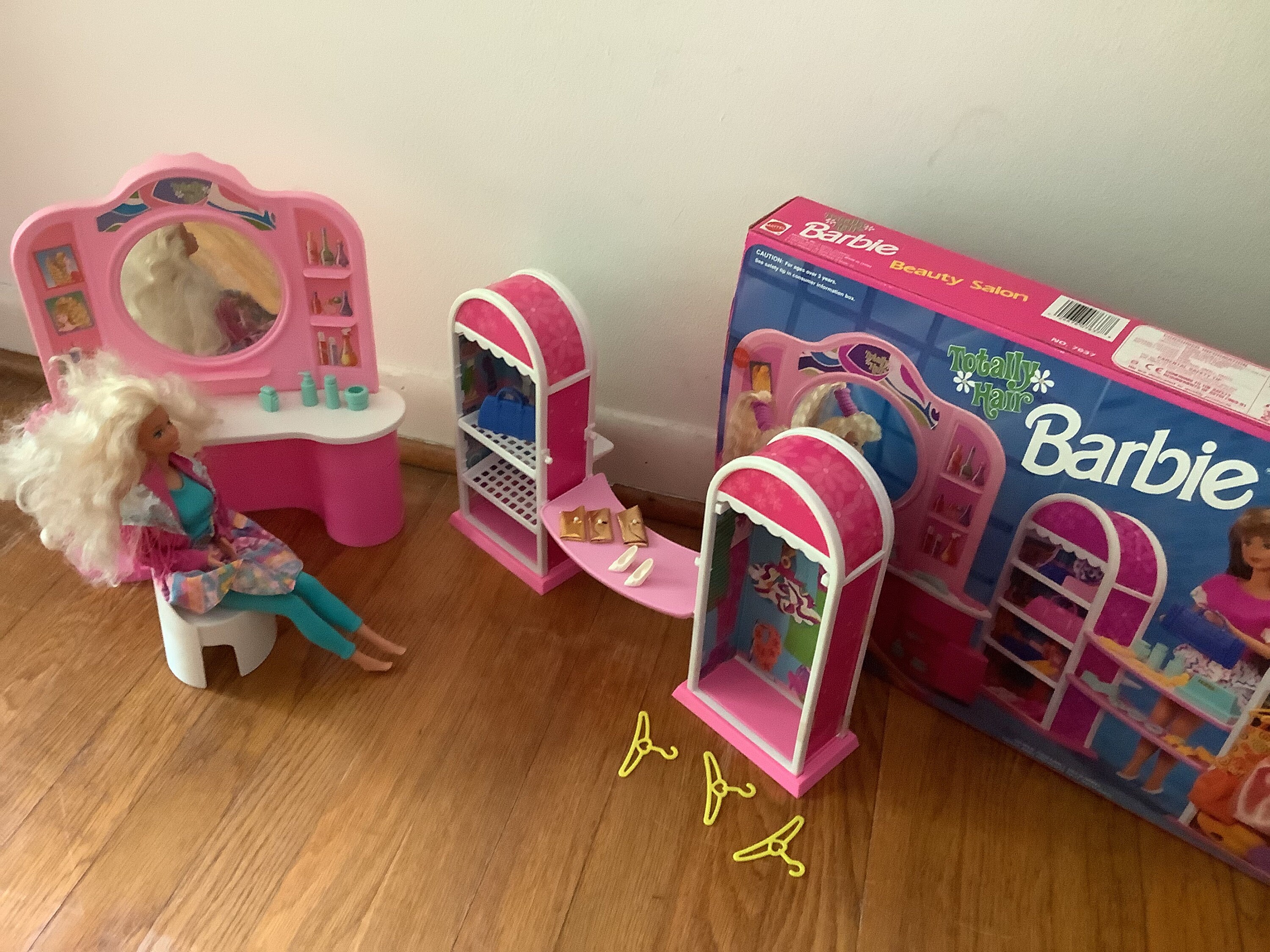 Playset Barbie com Boneca - Salão de Beleza - Totally Hair - Mattel -  superlegalbrinquedos