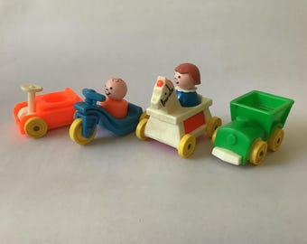 Fisher-Price Little People: Figura Di Ricambio Biancaneve Con Base Per Castello Delle Principesse (X6031) - 2