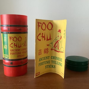 Bastoncini Foo Chu vintage per la divinazione con istruzioni.