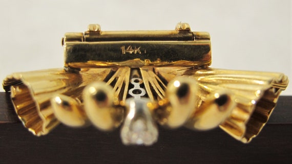 Cartier 14k gold, 1k diamond encrusted brooch. - image 6