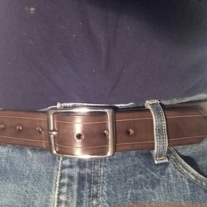 Brun foncé, ceinture faite à la main de couleur chocolat, cadeau pour hommes, ceinture de 1,5 « de large,
