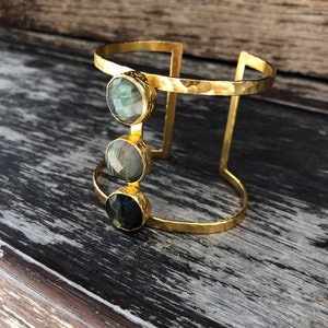 Labradorite bangle,Gold bangle, labradorite bracelet , Gem Stone bangle, Gold bracelet, Ottoman Bangle, labradorite cuff