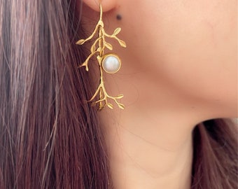Pearl Earrings, Ottoman Earrings, 21ct Gold plated brass, Ottoman style, gemstone earrings, Dangle earrings, Drop earrings, Gift for her