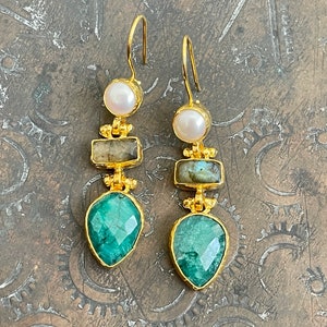 Pearl, labradorite and emerald Earrings, Ottoman Earrings, Gold plated brass, Turkish earrings, gemstone earrings, gift for her