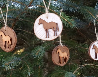 Adornos rústicos de madera para colgar, árbol de caballos para colgar, rodajas de troncos, etiquetas de regalo, rodajas de madera natural, regalos de boda, juego de 4