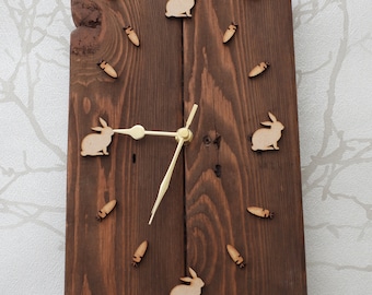 Reclaimed Pallet Wood Rabbits, Bunnies & Carrots Wall Clock with Gift Tag option.