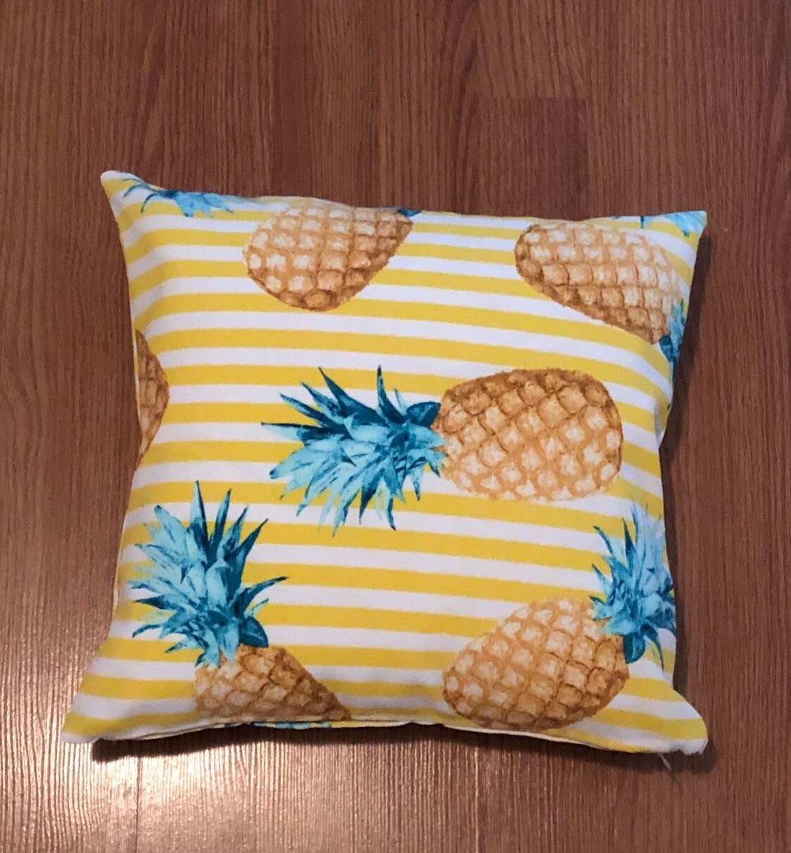Pineapple Outdoor Decorative Pillow Cover