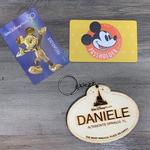 personalized disney keychain, disneyworld keychain, disneyland keychain, disney lover keychain, small disney gift, Custom Cast Member Name