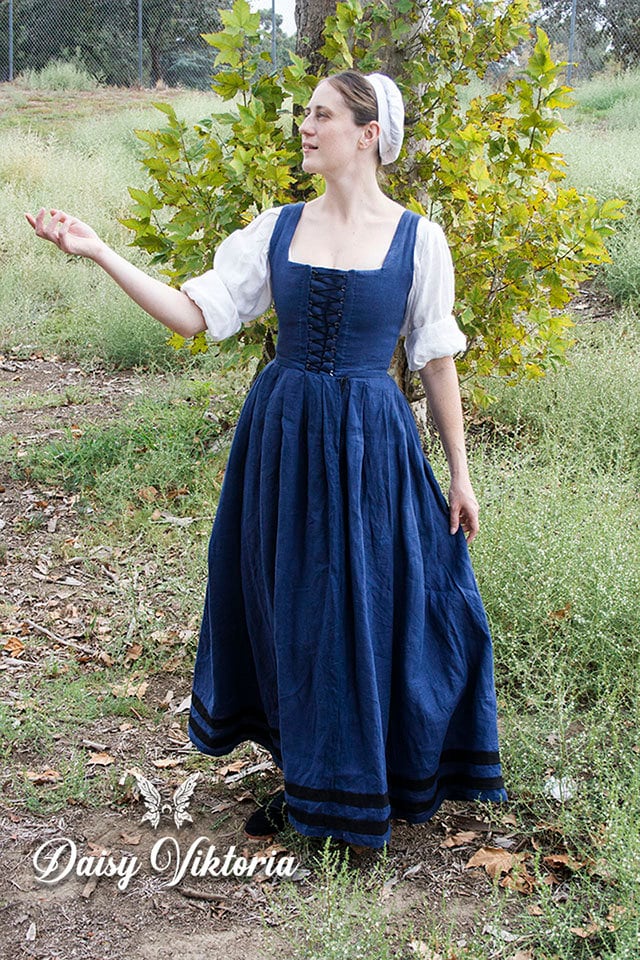 Renaissance Chemise - Shift or Smock for 16th Century SCA Faire 