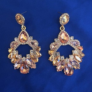 Champagne Pink Colored Crystal Drop Earrings, Sparkling Elegant Dangle Earrings, Special Occassion Jewelry for Women, Gift