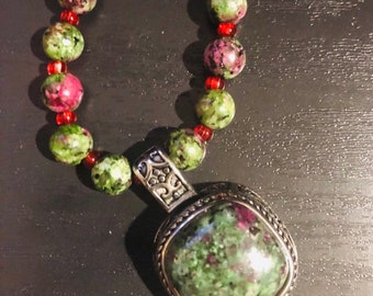 Handmade Ruby Zoisite Pendant necklace, Beaded necklace for women, Gemstone Necklace, Exclusive Statement Jewelry, Green, Red