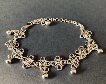 Bohemia Chain Link Tassel Anklet, Femme Delicate,  Flower Charm Anklet, Summer, Beach, Fashion Accessory, Ankle Bracelet, Antique Silver