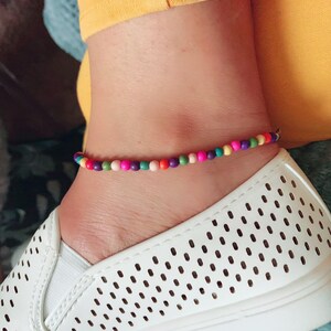 Handmade multicolored Howlite beaded anklet, Beaded anklet for women