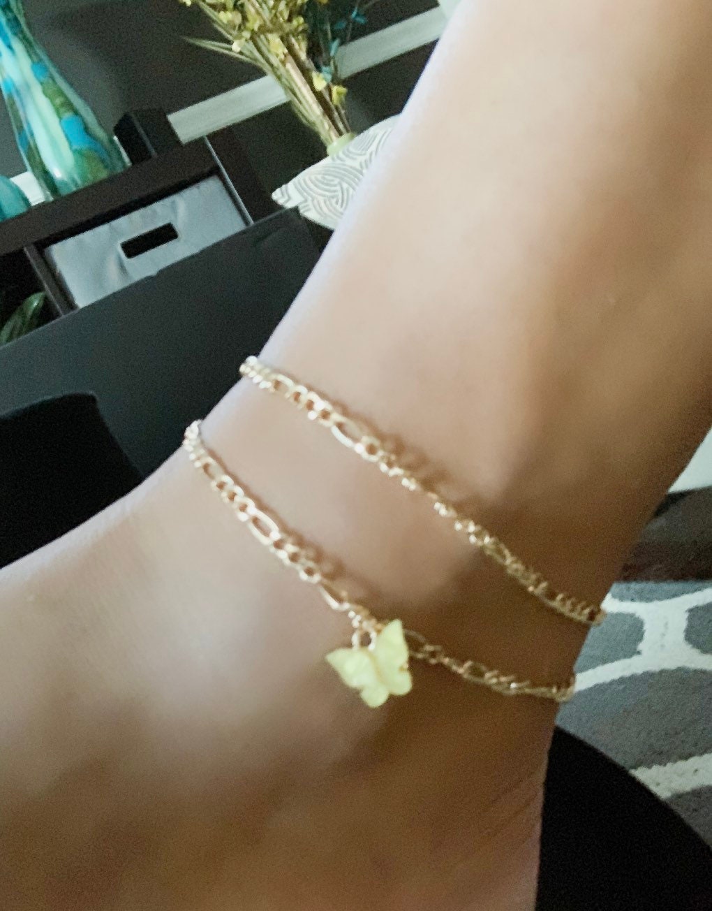 2 Piece Yellow Butterfly Charm Gold Anklet Set, Bohemian Style, Foot Jewelry, Stackable Ankle Bracelets, Beach Jewelry, Summer, Body Jewelry