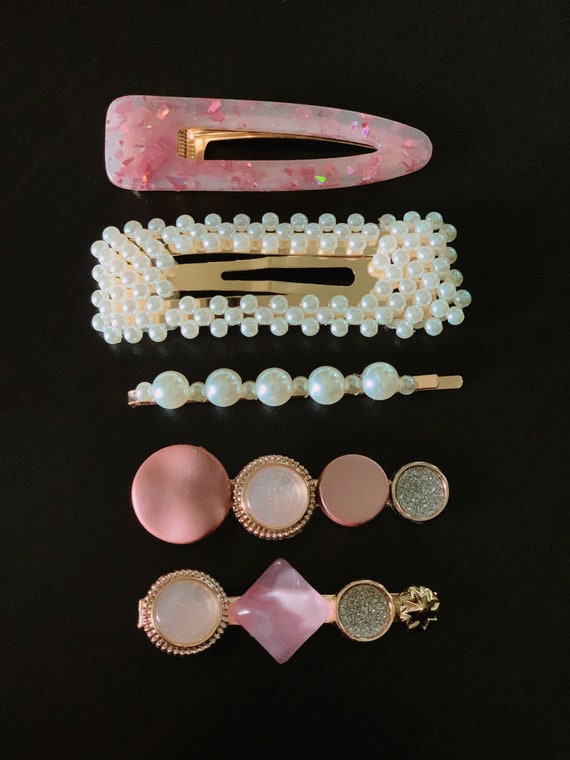 Pink and White Acrylic and Faux Pearl Hair Clip Set, Hair  display picture 1
