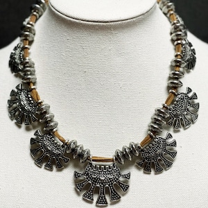 Antique Silver Bib Necklace, Handmade, Pendant Necklace, Beaded Necklace, Statement Jewelry for Women, Collar Necklace, Metal, Choker