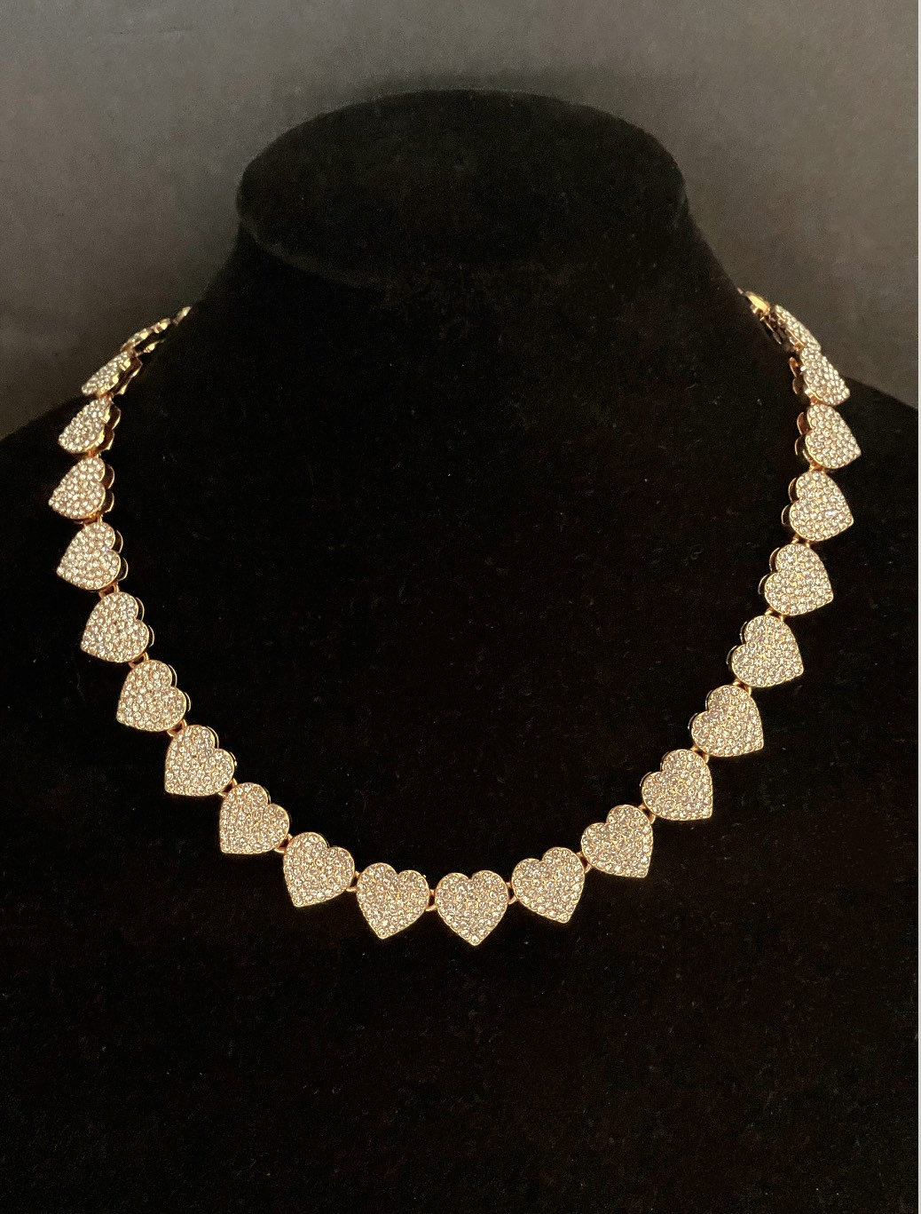 Crystal and Gold Cuban Link Heart Necklace, Sparkling Necklace, Choker, Collar Necklace, Fashion Jewelry for Women, Trendy, Special Occasion