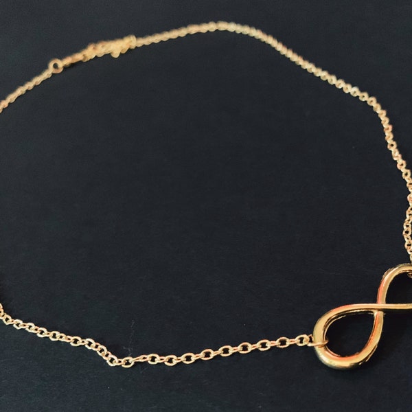 Infinity Necklace, Lucky Necklace, Number 8 pendant Necklace, Choker, Fashion Jewelry, Gold Chain, Minimalist Necklace