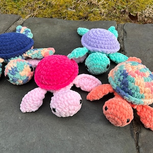 Sea Turtle: Choose Your Colors! | Crochet Plushie Amigurumi Squishy Stuffed Animal Creature Marine Ocean Tortoise Sea Animal Lover Aquatic