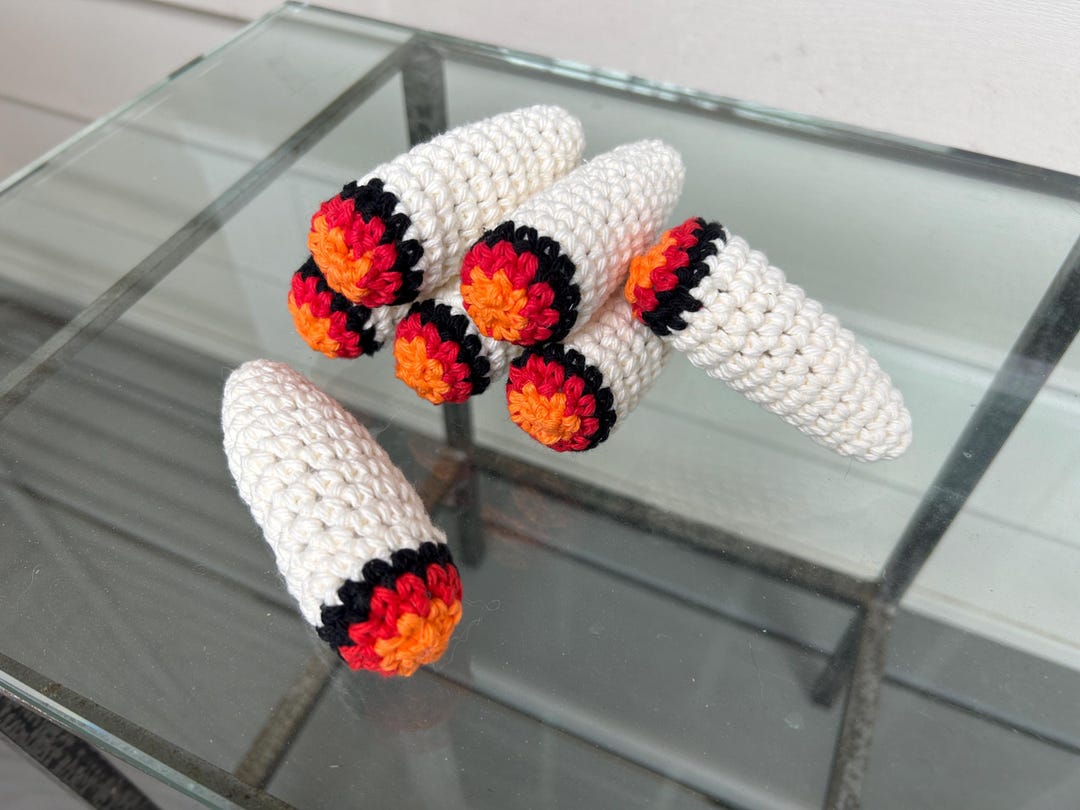 Catnip-infused Joint - Crochet Doobie Plushie Novelty Cat Toy Feline ...