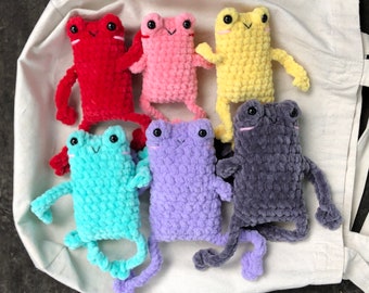 Leggy Frog Crocheted Amigurumi Plushie Animal Crossing Cute Long Legs Plush Decor Cottagecore Emo Punk Angry Chenille Squishy Amphibian Forg