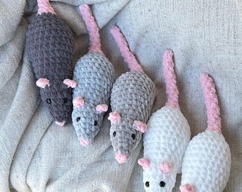 Peluche de rata tejido a crochet (amigurumi) - Elige color: blanco, gris, ojos rojos, ojos negros