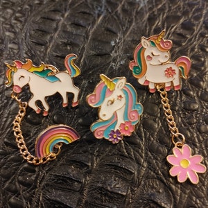 Épinglettes licorne arc en ciel