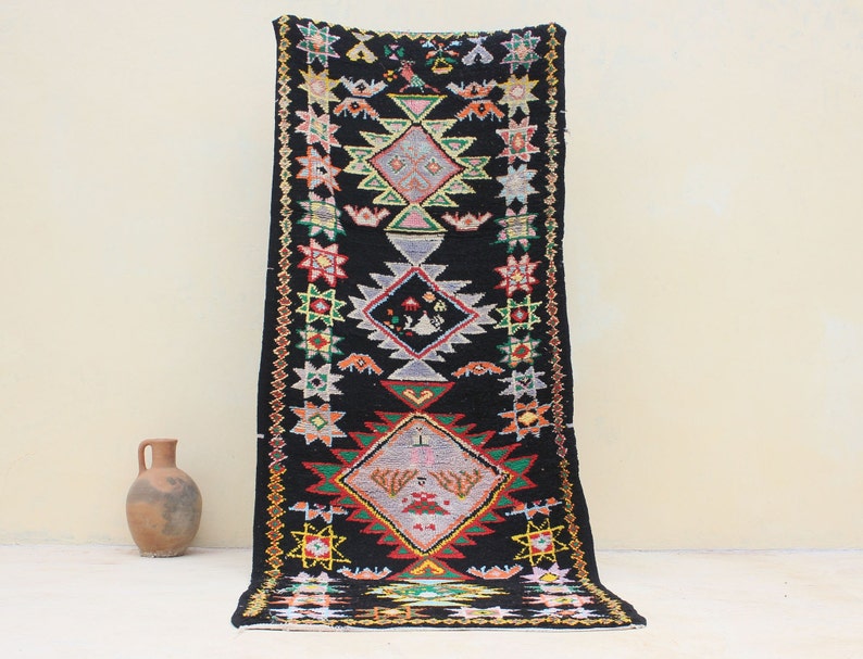 Vintage Marokkaans wollen tapijt, mooi zwart tapijt, Boujaad Runner Rug, Berber Authentieke Rug, 9x5 Runner afbeelding 1