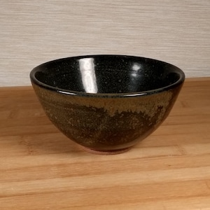 Small Bowl, ( 9 oz, 266 ml ), Ceramic Handmade Stoneware Pottery #21065