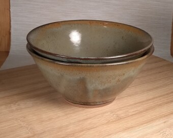 Set of 2 Cereal Bowls, ( 20 oz, 591 ml ), Soup Bowl, Ceramic Handmade Stoneware Pottery #21060