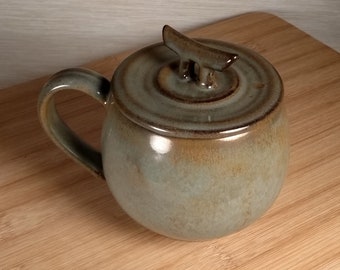 Mug with Lid ( 14 oz, 414 ml), Ceramic Handmade Stoneware Pottery #13007
