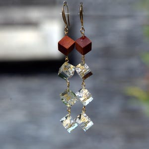 Kunstharz Würfel Ohrringe mit Goldflocken | Dangle Art Handmade Schmuck Geschenk für sie