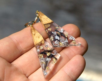 Silver flakes Resin earrings. Wood resin jewelry. Triangle Epoxy earrings. Boho dangle earrings Handmade. Gift for women