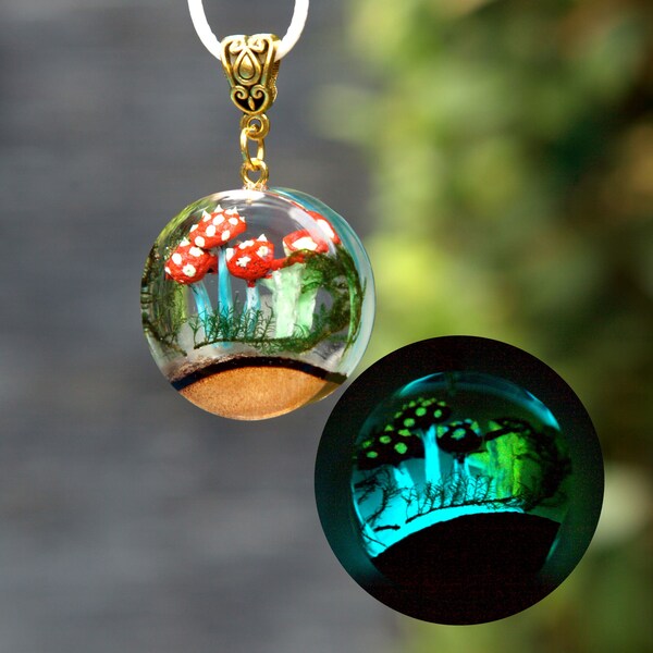 Mushroom crystal Pendant necklace. Glow in the dark Crystal terrarium necklace. Wood resin jewelry Handmade. 3d resin art gift for women