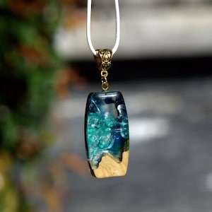 Ocean wave on wood and resin necklace. Resin handmade jewelry for women. Resin art pendant necklace. Resin wood art Gift for her