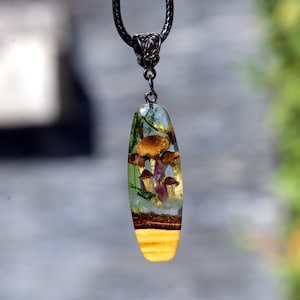 Mushroom Terrarium Necklace – Handmade Botanical Jewelry - Resin Art Gift for Nature Lovers