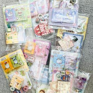 Mini anteckningsbok nyckelring väska