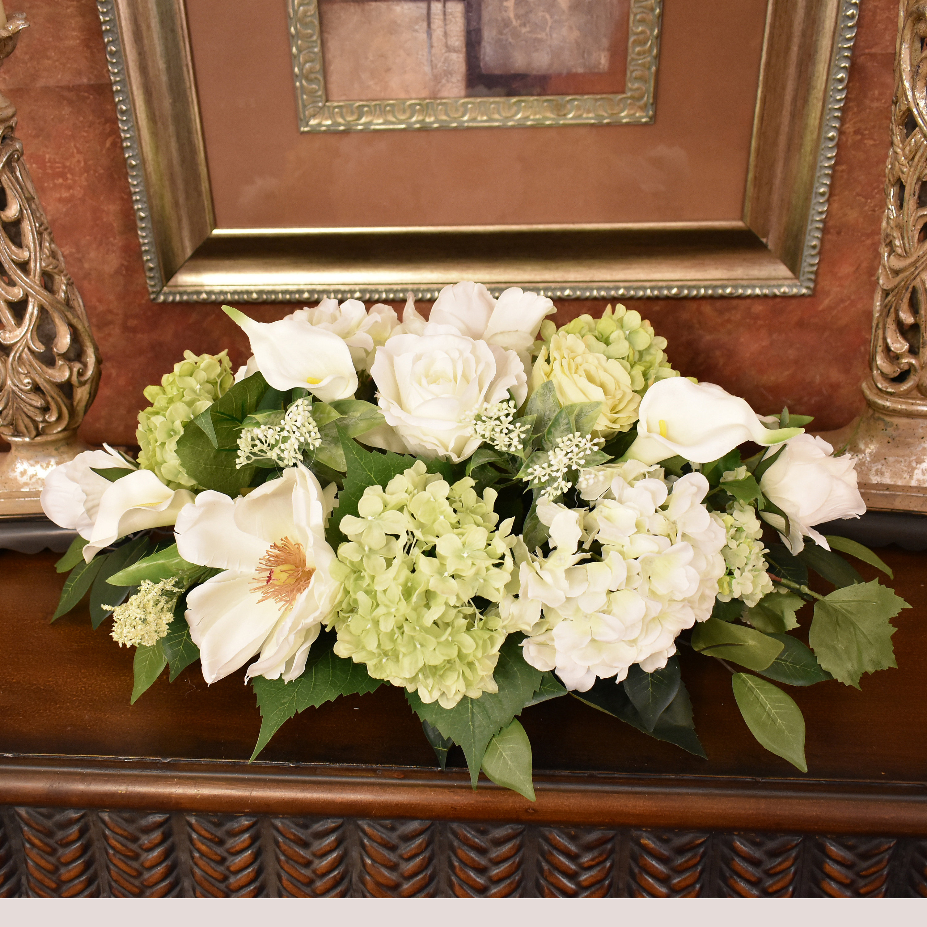 Green and White Mixed Low Table Centerpiece
