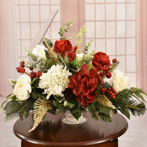 Rose Flower Arrangement, Holiday Floral Bouquet, Winter Flower Centerpiece,  Christmas Decoration, Table Centerpiece, Hydrangea Floral, Gift 