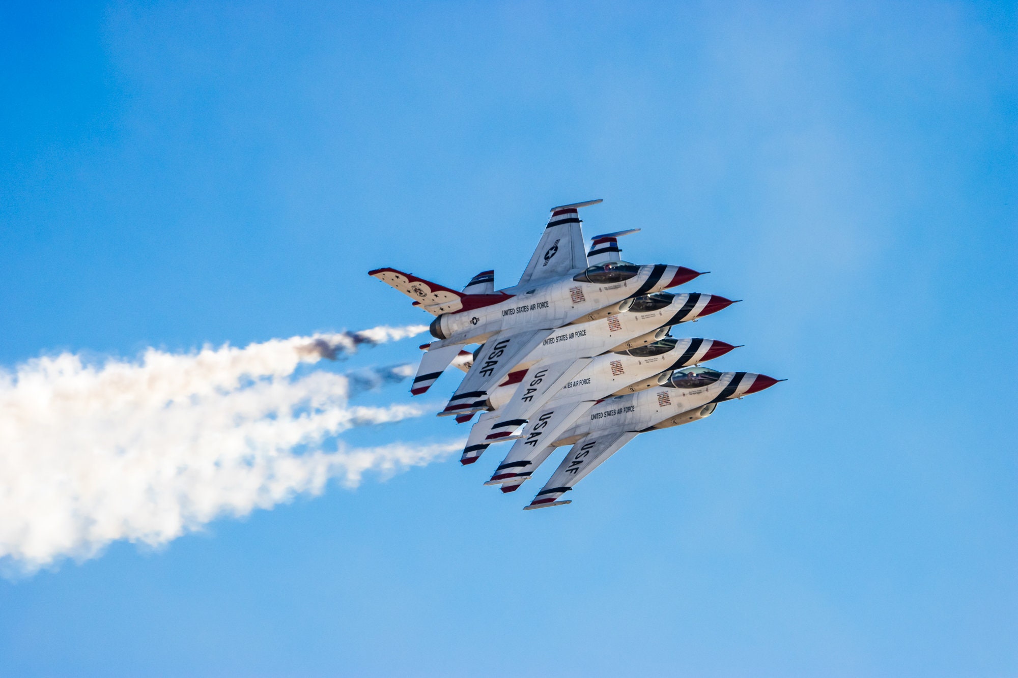 Air Force Thunderbirds in Echelon Formation