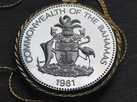 1981 Bahamas silver Piedfort flag independent Bah… - image 7