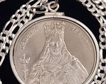 1988 Poland Queen Zwadiga White Eagle memorial 100 Zlote coin pendant on a sterling silver Italian made link chain w COA & Gift box, 30mm