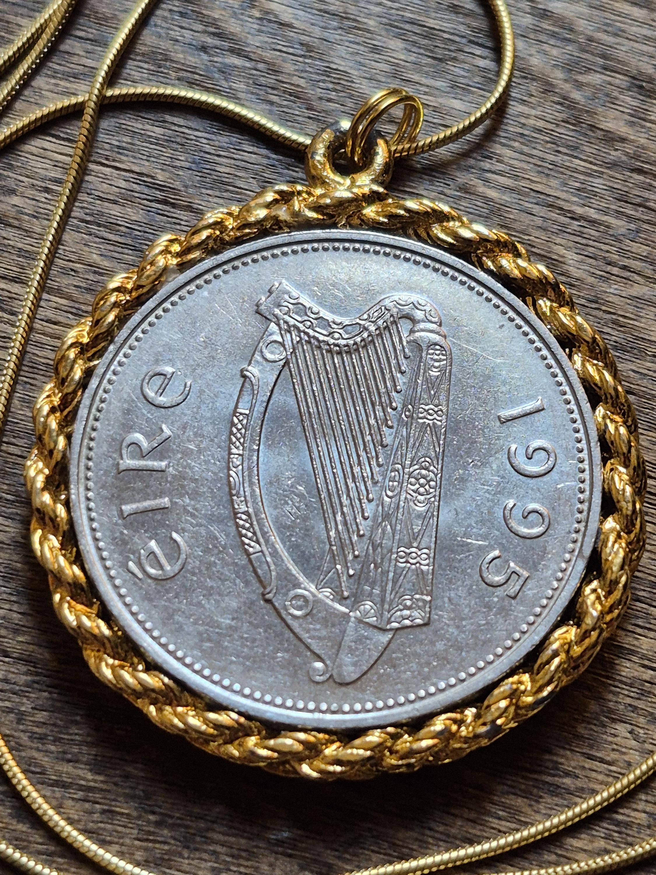 1995 Irish Eire Ireland, Wild Red Reindeer, Punt Coin, Gold Plated ...