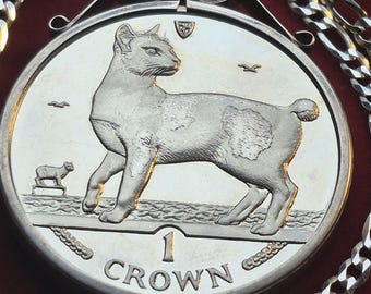 Manx 1994 Isle of Man Manx Cat Coin Pendant Necklace, sterling silver bezel pendant Coin Pendant with Velvet Gift box & COA 40mm diameter.