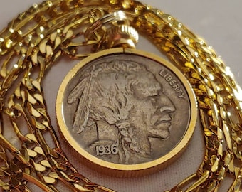 Colgante de níquel búfalo de 1936, auténtica joya americana, en cadena de eslabones chapada en oro de 18 kgf.
