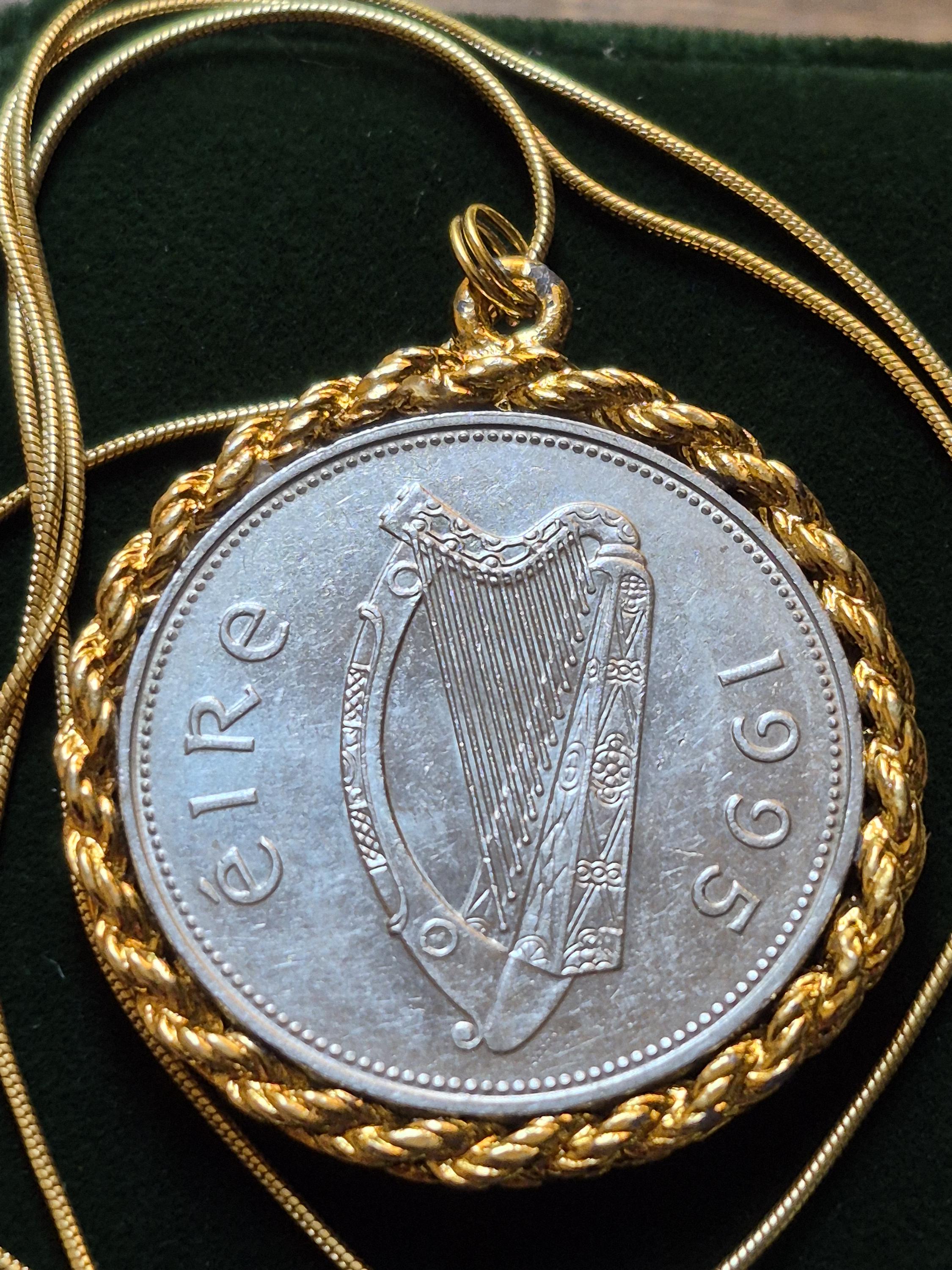 1995 Irish Eire Ireland, Wild Red Reindeer, Punt Coin, Gold Plated ...