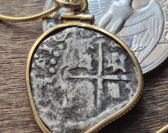 1636-1647 Spanish Silver Cob "Pieces Of Eight" treasure Bolivian Un Reale pendant on a gold filled snake chain w COA & Box, Potosi mint coin