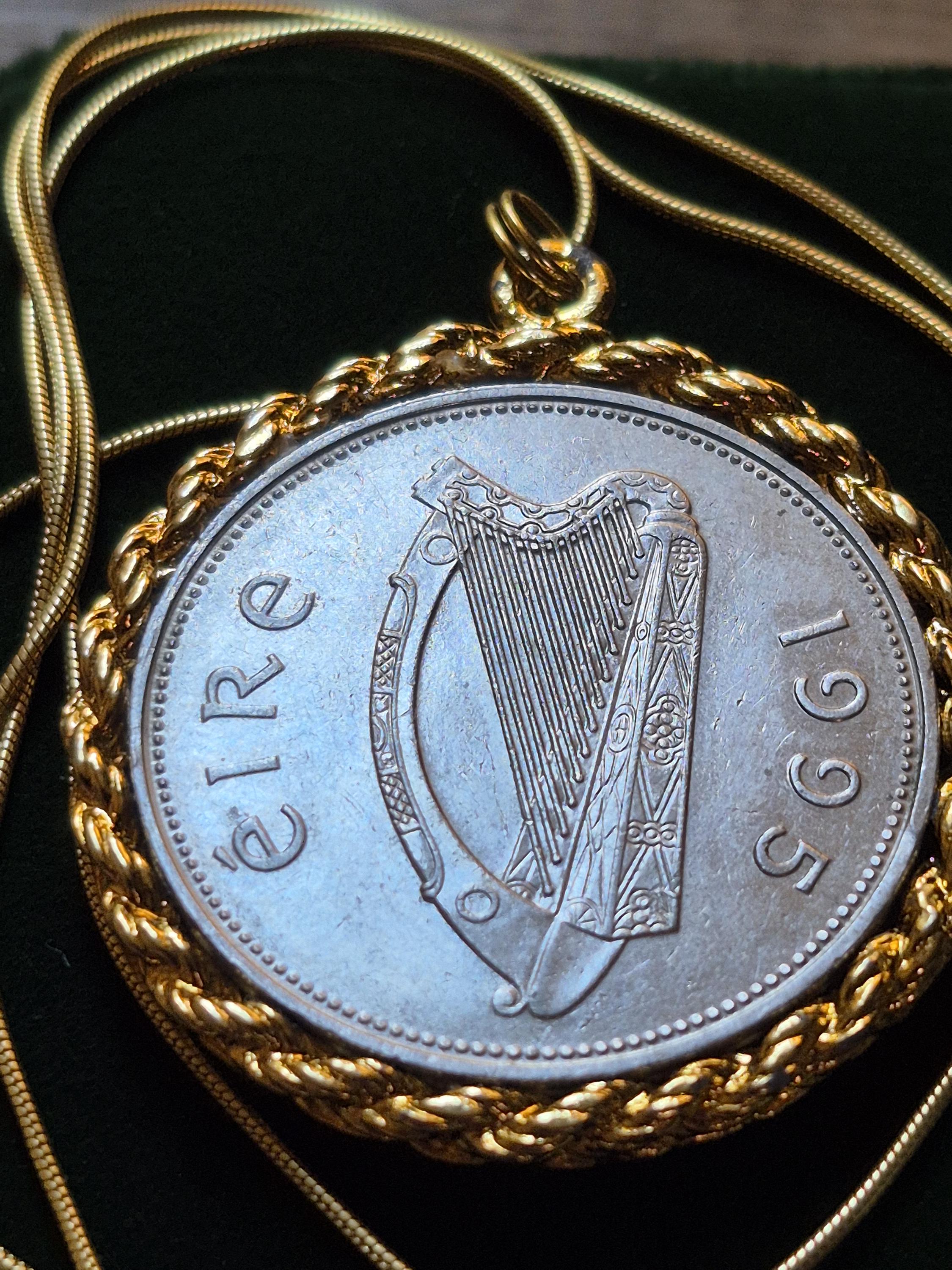 1995 Irish Eire Ireland, Wild Red Reindeer, Punt Coin, Gold Plated ...