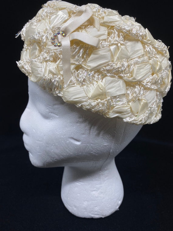 Vintage 1940s-1950s White Straw Hat